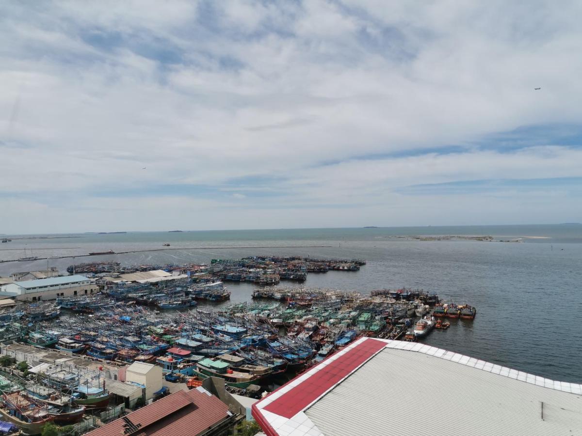 Apartemen 2 Bedroom Sea View 2 Big Bed 1 Sofa Bed Internet Kitchen